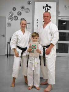 Mehr über den Artikel erfahren Erste Prüfung im Shôtôkan-Karate-Dô